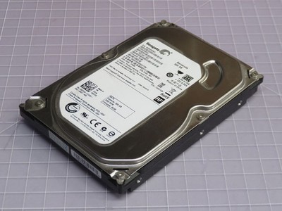 LOT OF 5 SEAGATE ST500DM002 INTERNAL HARD DRIVE T253820