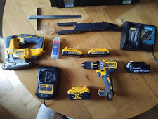 Dewalt Box, tools & Makita site radio (including batteries & chargers)