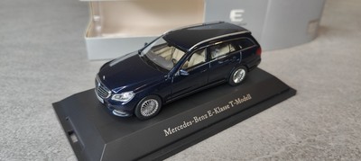 Kyosho Mercedes-Benz E-Class Estate (S212) 2013 Facelift Canvasit Blue Met 1:43