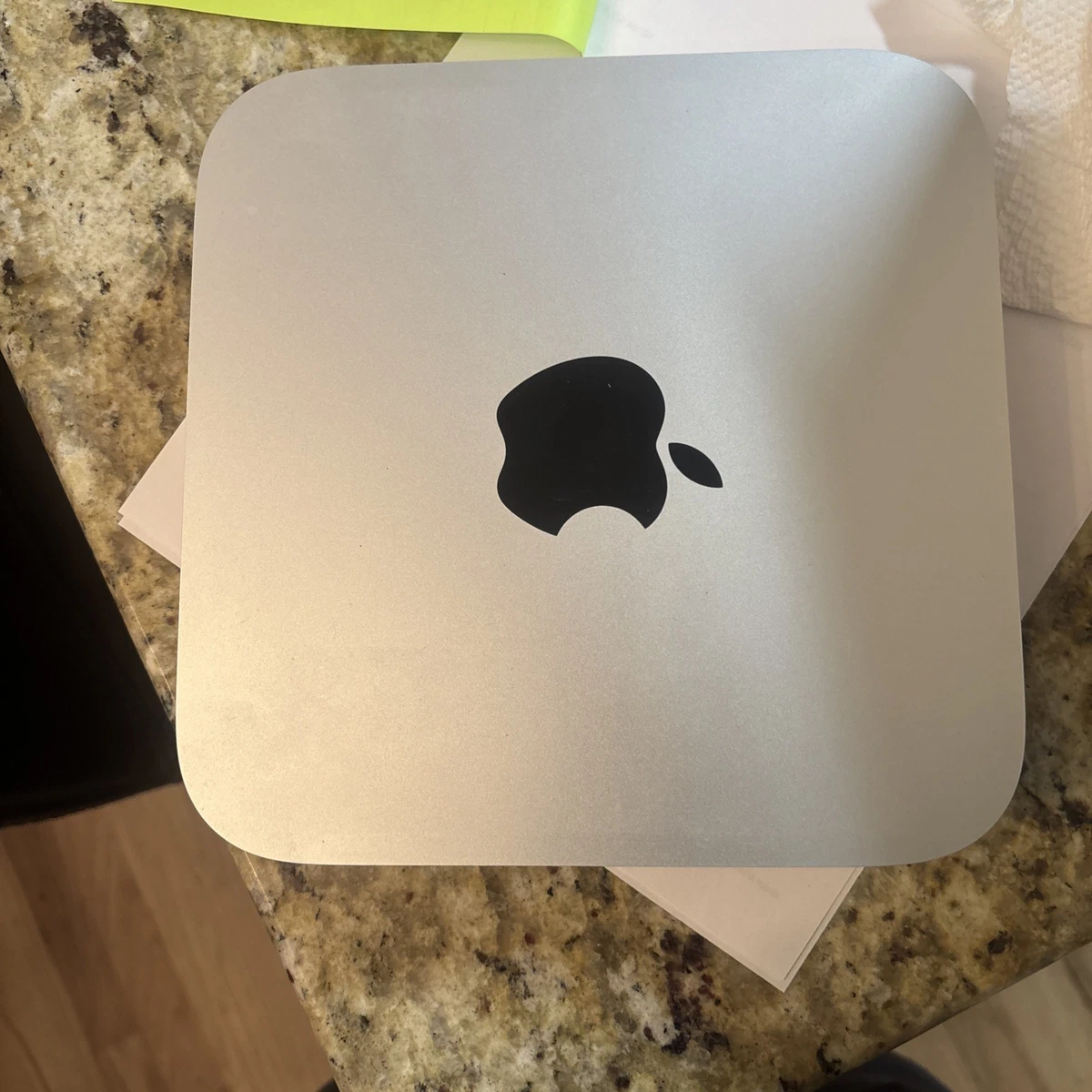 25+ Apple Mac mini 16GB 256GB Desktops & All-In-One Computers for