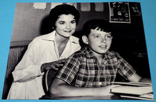 Sue Randall & Jerry Mathers / Leave It To Beaver TV /  8 x 10  B&W  Photo