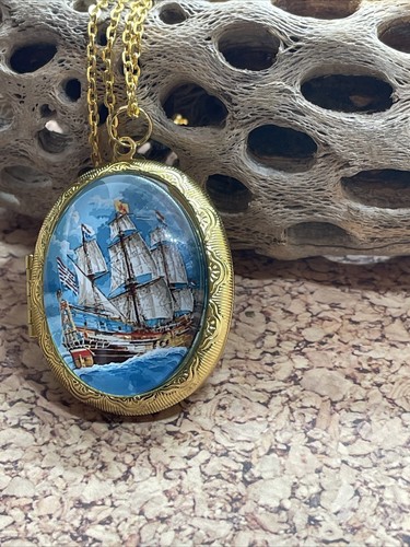Gold Photo Nautical Beach Pirate Ship Sailor Wedding Keepsake Locket Necklace - Picture 4 of 10