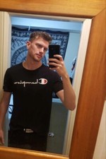 Image of Champion crew neck T shirt black large