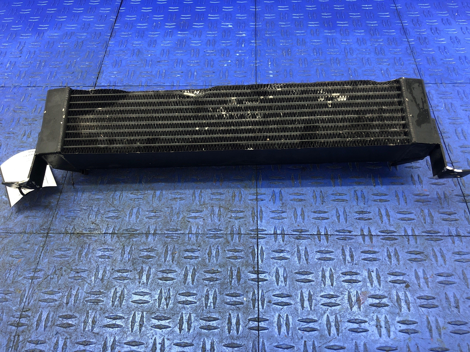 2006-2018 ASTON MARTIN VANTAGE V8 FRONT ENGINE MOUNTED OIL COOLER OEM 2007 2008
