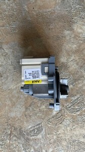 Ablaufpumpe 29238400 für Waschmaschine AEG L99695HWD