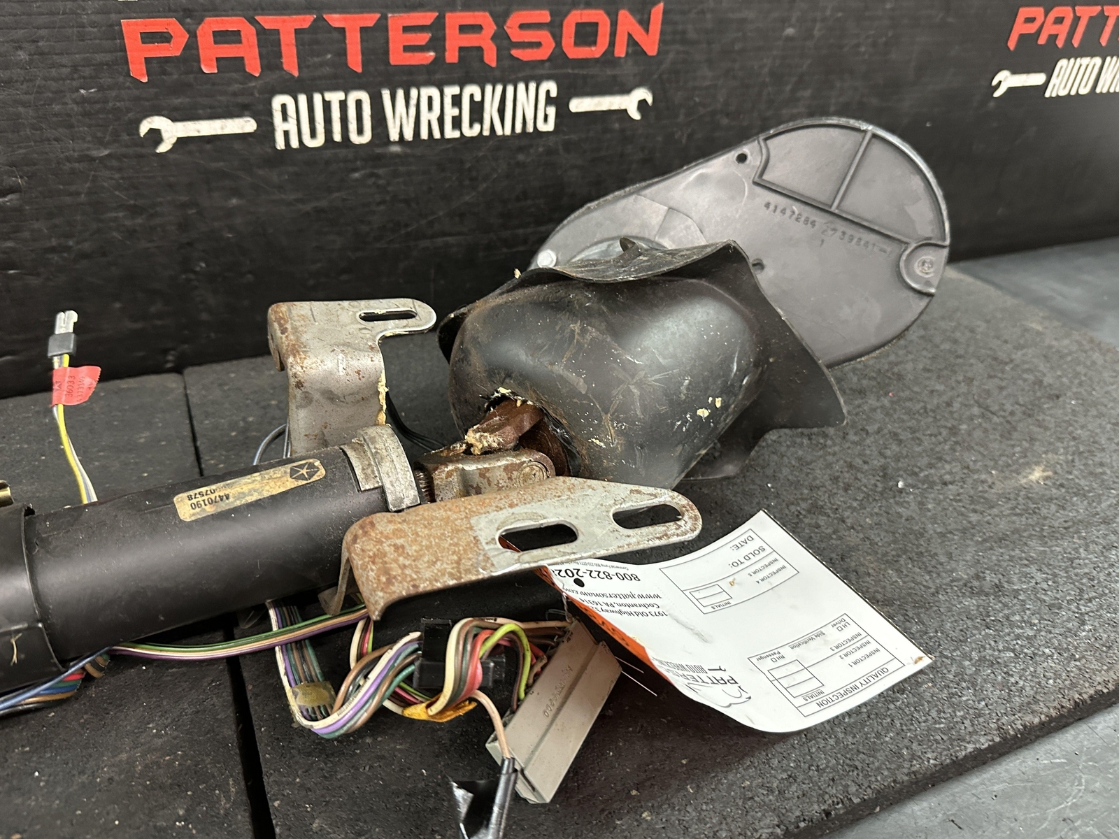 1989 CHRYSLER TC MASERATI STEERING COLUMN W/ KEY FLOOR SHIFT 4470190
