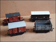 4x HORNBY 00 Gauge Rolling Stock Ventilated Van Brake Coke Wagon SR Van