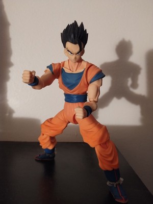 Dragon Ball Z Figuarts Adult Gohan