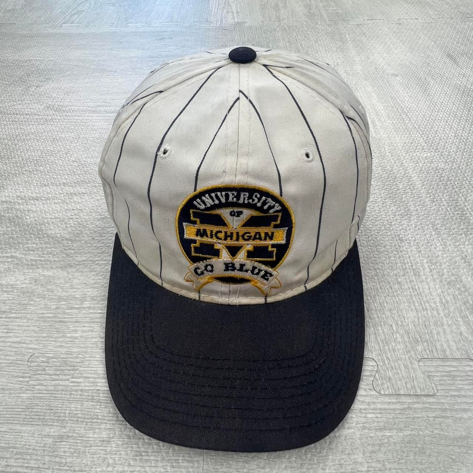 Vintage 90s Michigan Wolverines Snapback Hat White Blue NCAA College Retro