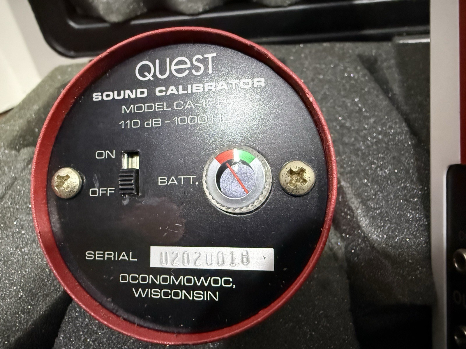 Quest Technologies Model 2700 Impulse Sound Level Meter W/Calibrator CA-12B