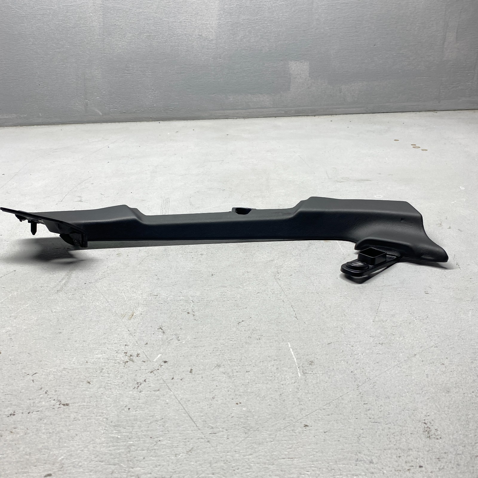 2018 Lamborghini Huracan Right Console Side Panel 4T0863052