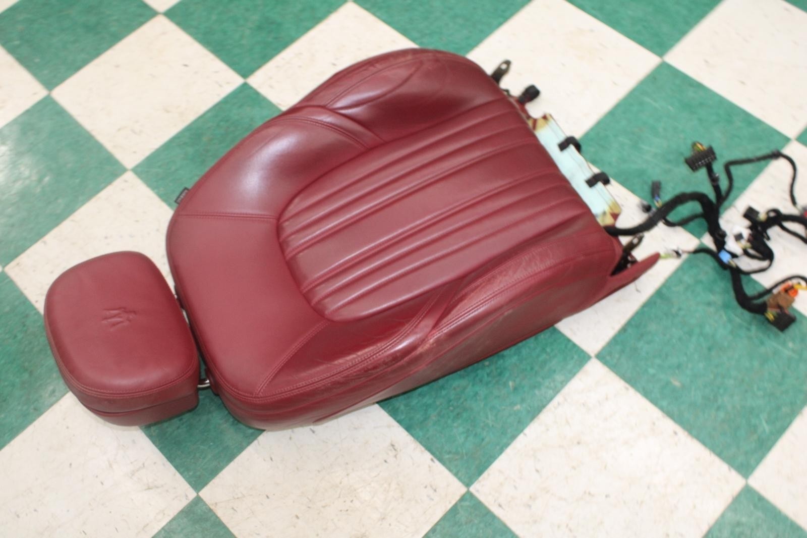 14-17 Ghibli Marrone Red RF Passenger Front Seat Upper Cushion Bag OEM RH OE WTY