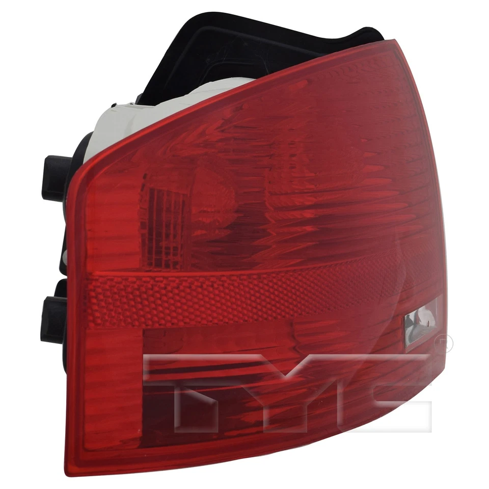For 2007-2008 Audi RS4 Sedan Tail Light Assembly Left Outer TYC — 第 4/4 张图片