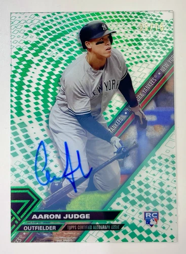 2017 Topps High Tek Aaron Judge Autographed Green Rainbow Rookie Card #35/75