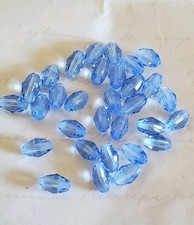 Swarovski 5200 7. 5x5mm Oval beads Light Sapphire 8pcs
