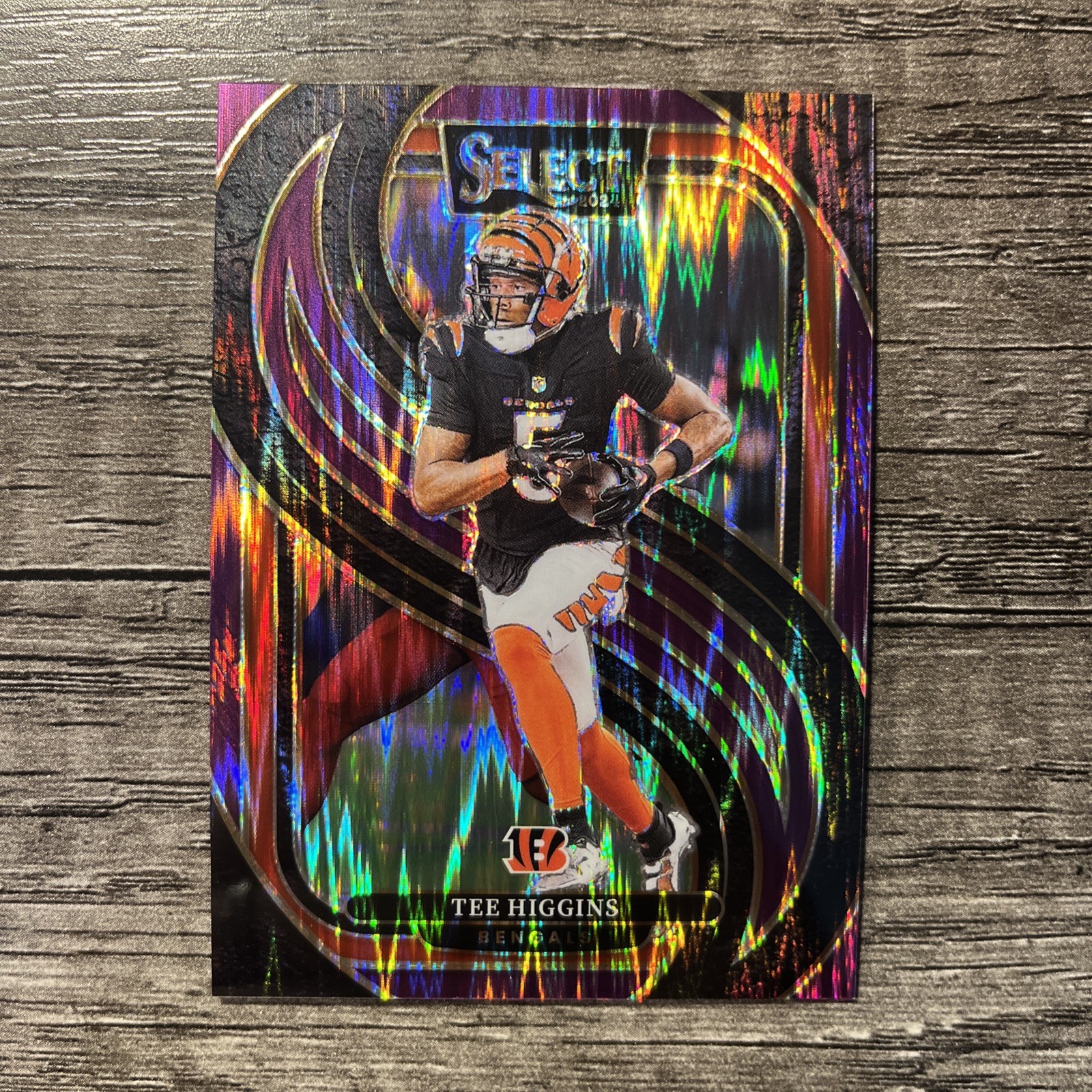 2024 Select Premier Level Tee Higgins Purple Shock /360 #193 Cincinnati Bengals