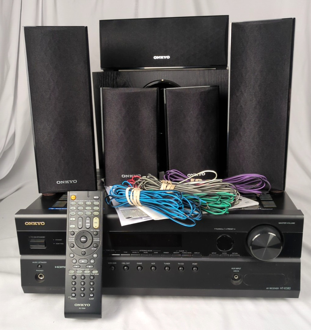 Onkyo HT-S3300 5.1 Receiver, Speakers, Remote, Wires - Compl
