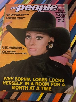 Pix People Magazine March 1976 Sophia Loren James Dean Patty Hearst