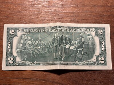 US 2 Dollar Bill 1976 Bicentennial with image of President