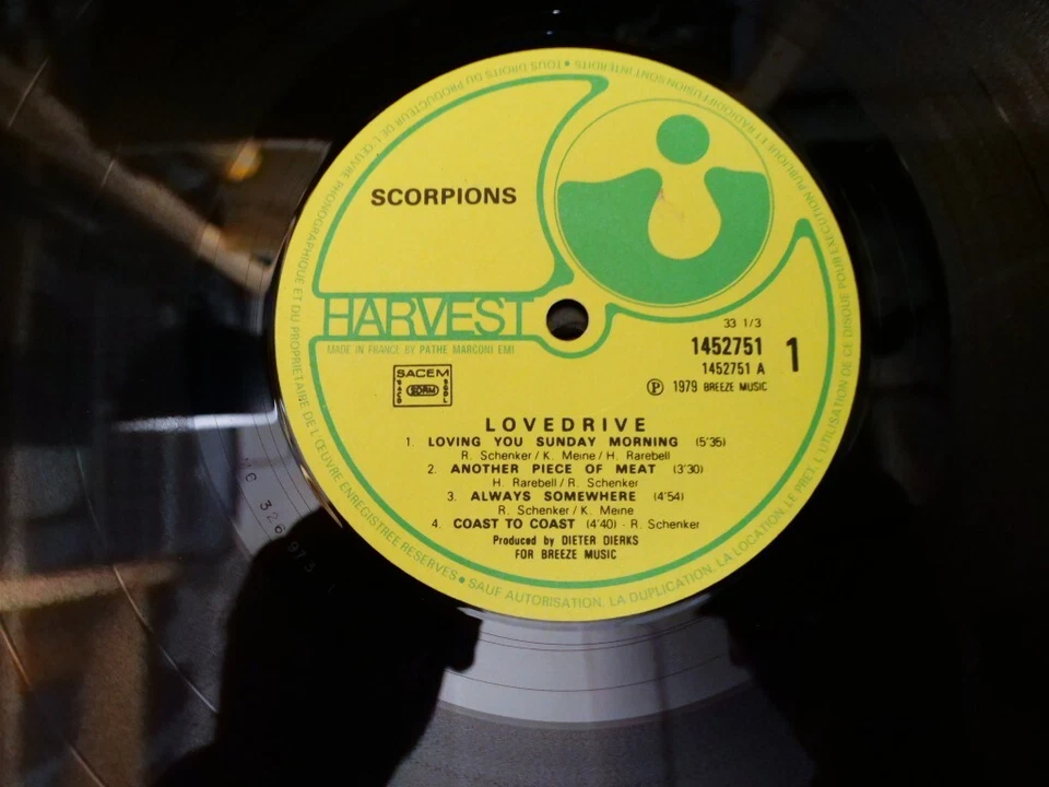SCORPIONS LOVEDRIVE LP 33T VINYLE EX COVER EX ORIGINAL 1983 - Photo 3/4
