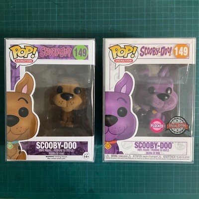 Scooby Doo beflockte und lila beflockte exklusive Pops in sehr gutem Zustand