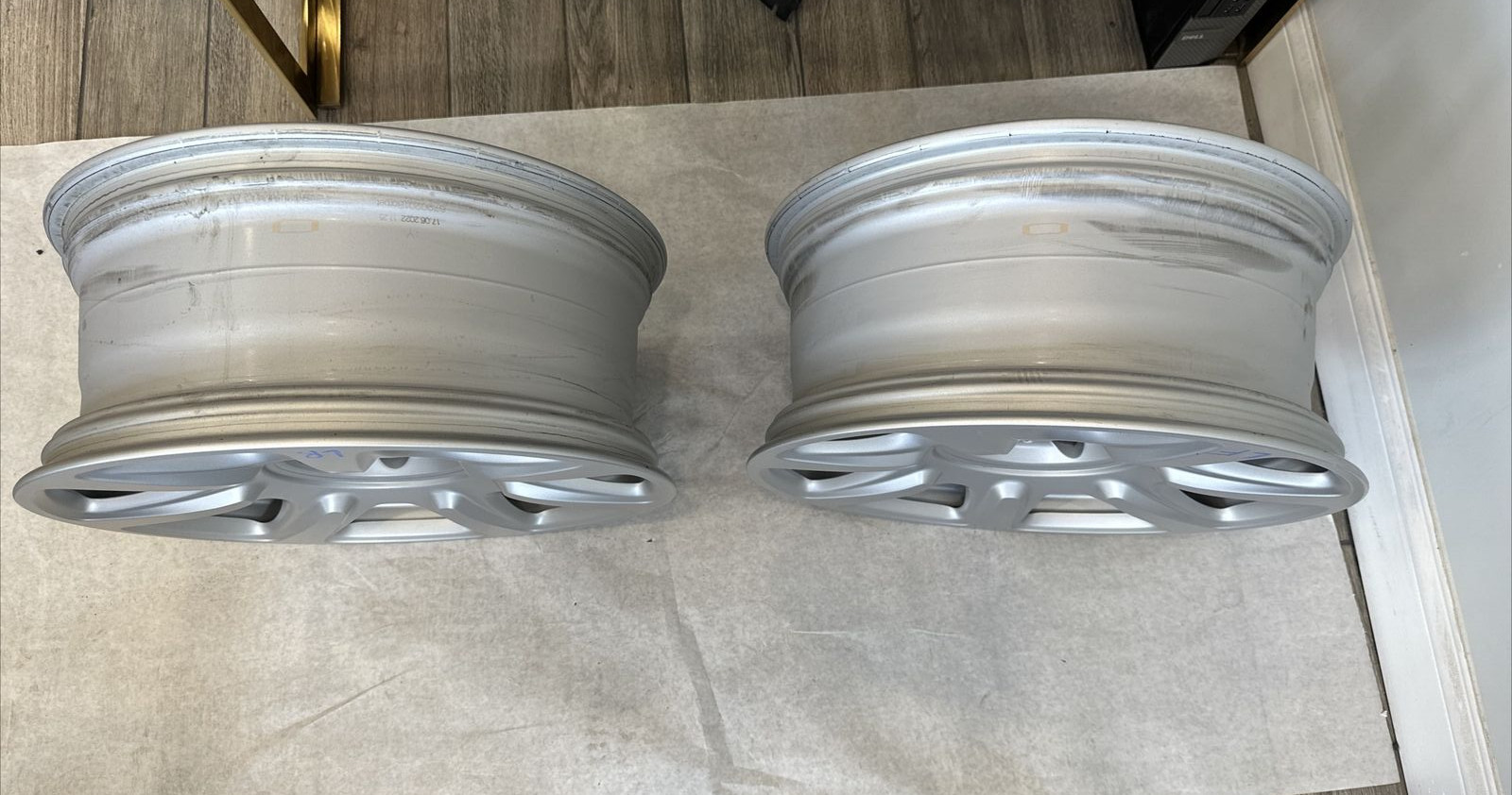 ROLLS ROYCE GHOST/WRAITH /DAWN 20" 20X8.5 ALLOY WHEEL RIMS SET OF 2 OEM  6854568
