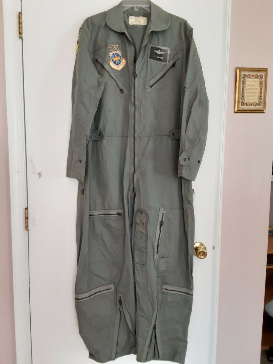 Original USAF Pilots K-2B Flight Suit w/ 10000 Hours Flight Original USAF Pilots K-2B Flight Suit w/ 10000 Hours Flight