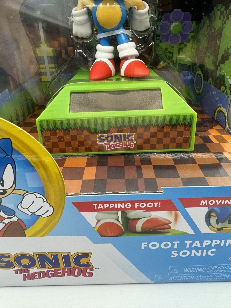 Classic Sonic The Hedgehog Solar Powered Foot Tapping Sonic Figure