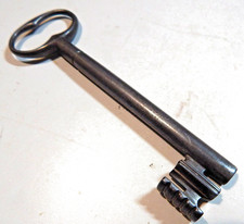 ANTICA CHIAVE FERRO FORGIATA FEMMINA DA CASSAFORTE, LOMBARDIA INIZIO XVIII°sec