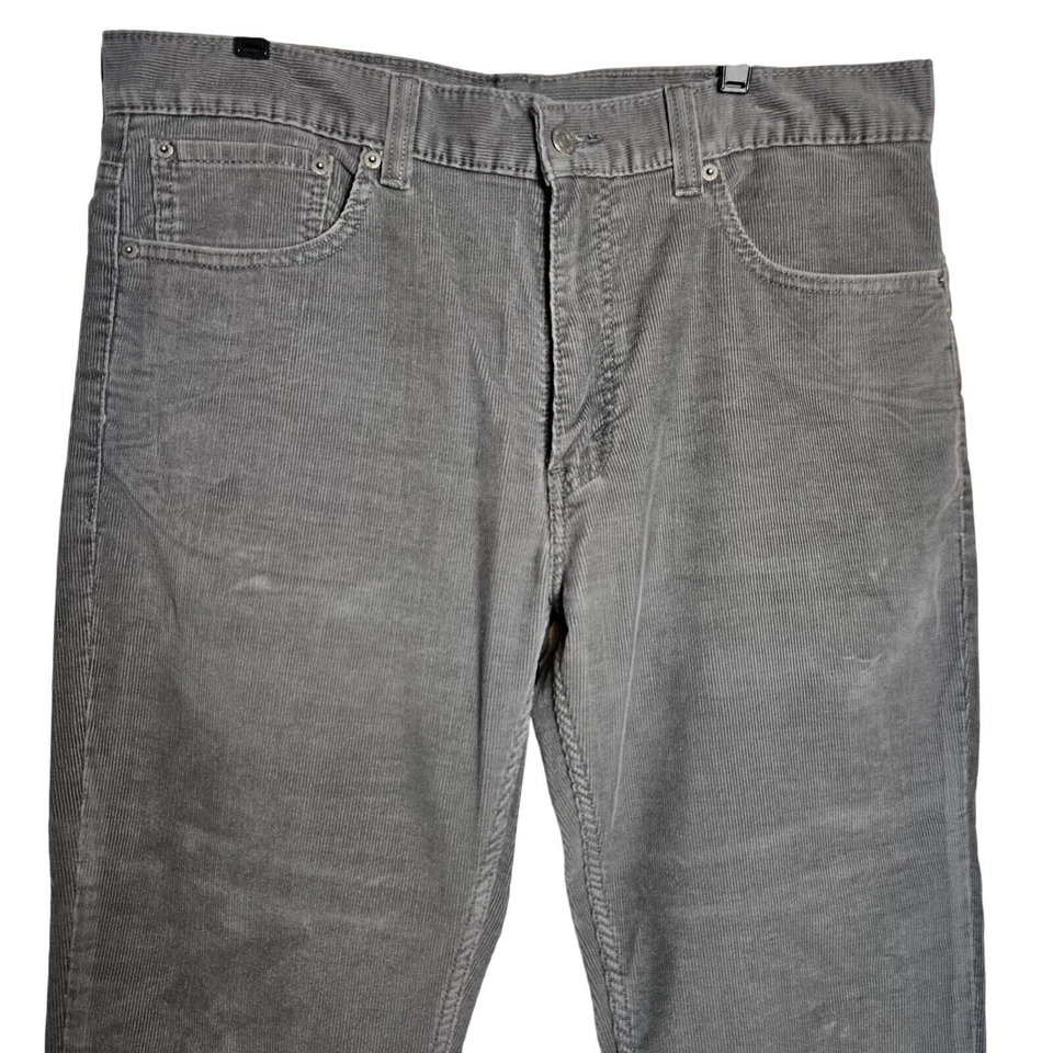 Pantalones ajustados de pana gris para hombre Levi's 511 talla 38x30 Hipster Preppy Academia Foto 2 de 4