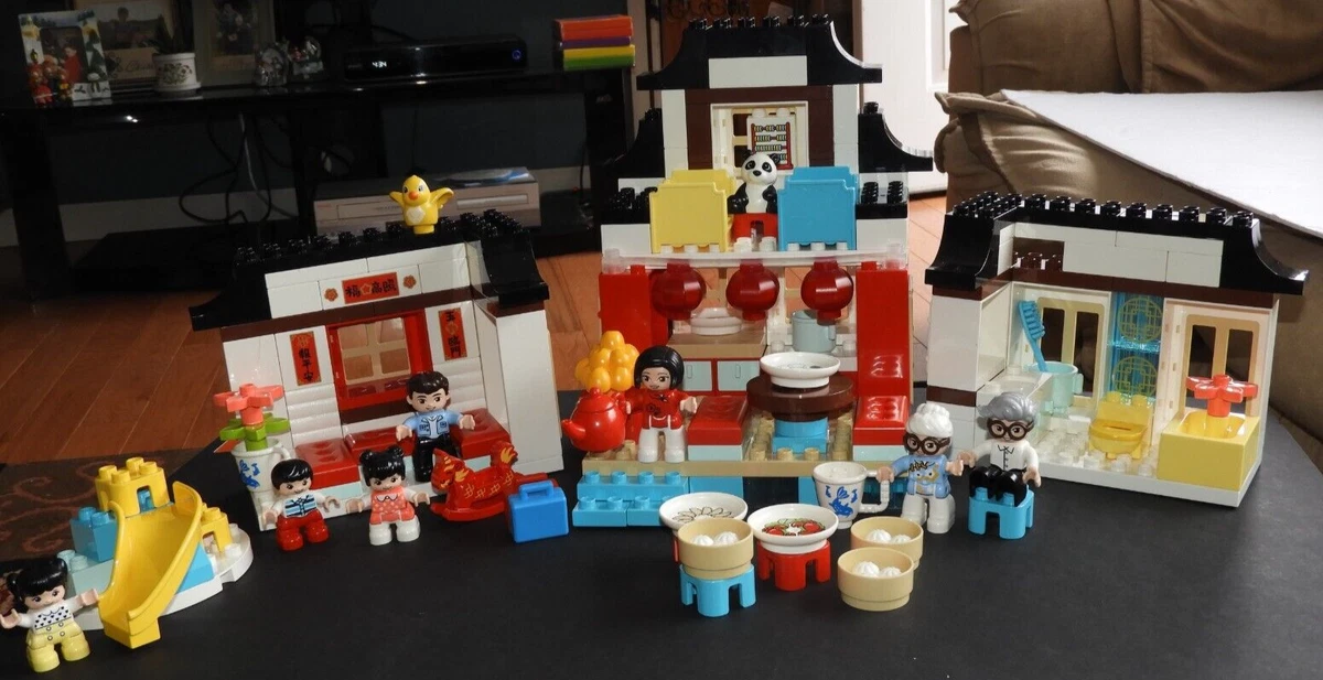 LEGO DUPLO 10943 Happy Childhood Moments Chinese New Year Kindergarten Complete