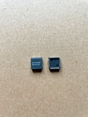 10 Stück Integrierte Schaltung - 100325QC - NSC - PLCC28