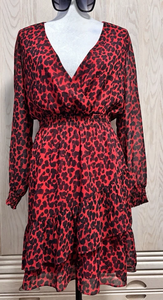 Banana Republic Classic Layered Flair Cheetah Dress Burgundy Color. Sz S . EUC.