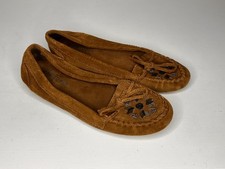 Minnetonka Moccasins Brown Leather Fringe Flats w/ Bead accents Women Size 8