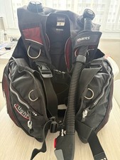 MARES Jacket light, Gr. L, 2360 Gramm + Zubehör