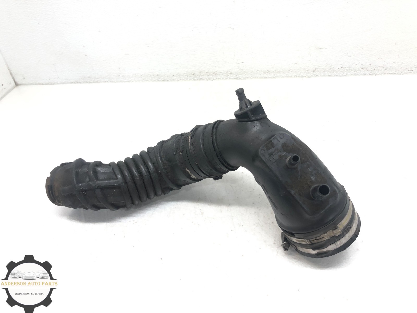 Maserati Levante 2017-2024 Air filter intake pipe