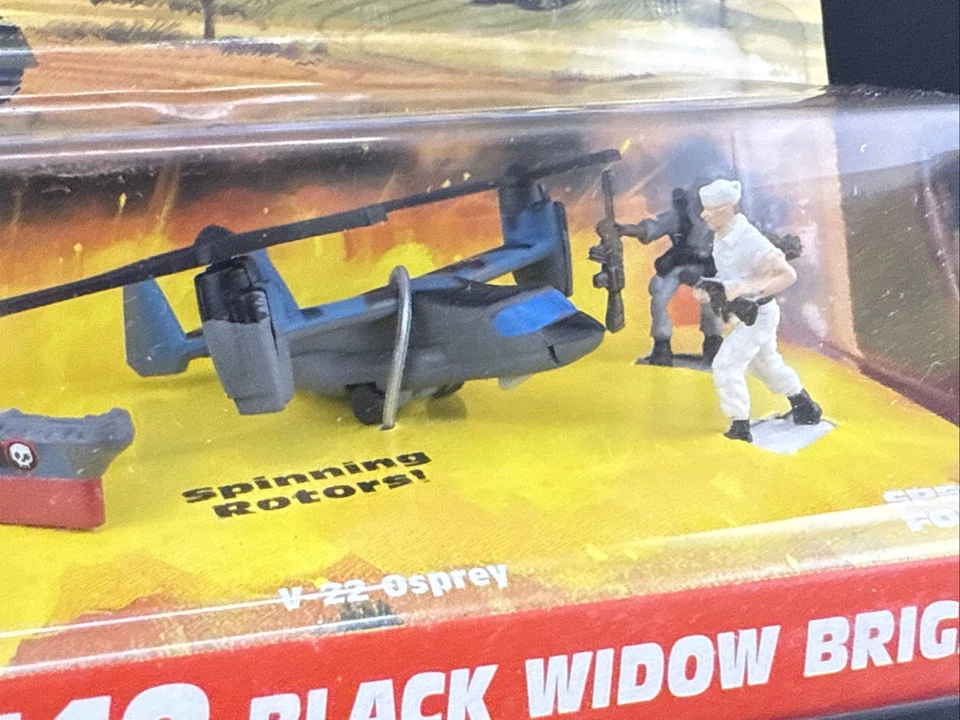 Micro Machines Military #12 1993 Black Widow Brigade Panzer Wisconsin Osprey Spe Foto 4 de 4