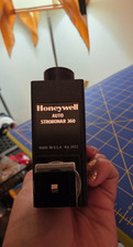 Vintage HONEYWELL RD Auto / Strobonar 360 Flash. Untested
