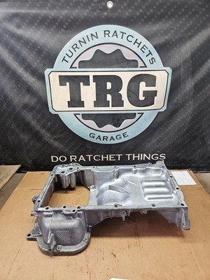 07-19 Nissan 350z 370z Infiniti G35 G37 Q70 HR/VHR Upper Oil Pan