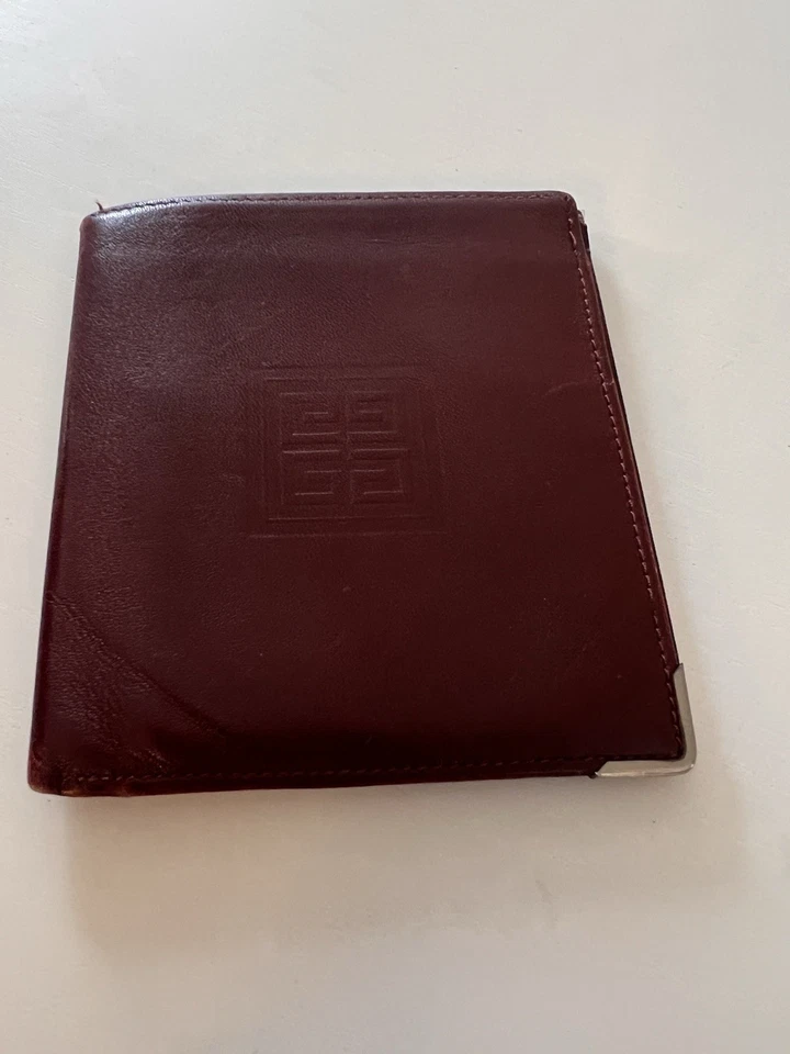Cartera plegable vintage de cuero Givenchy borgoña Foto 2 de 4