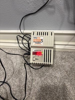 Radon Safety Siren Pro series 3 Detector, item works great