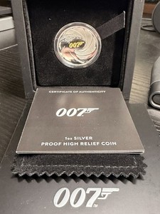 2020 James Bond 007 High Relief Proof 1oz .999 Silver Coin w Box & Certificate