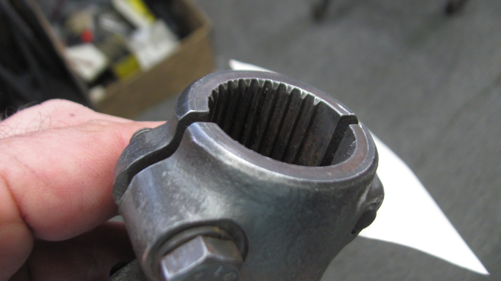 Ferrari torque tube coupler