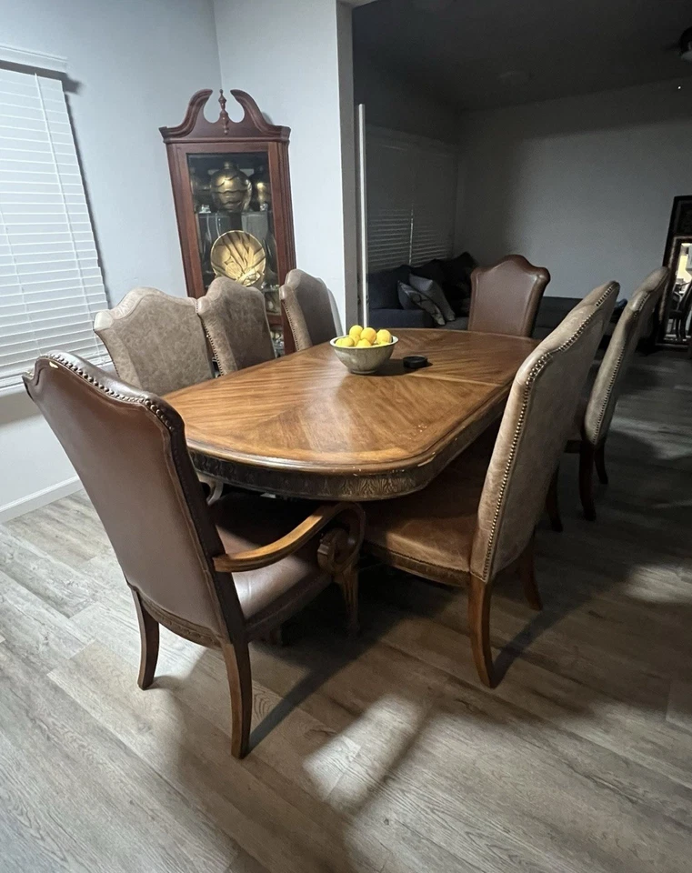 Mesa de comedor vintage Foto 3 de 4