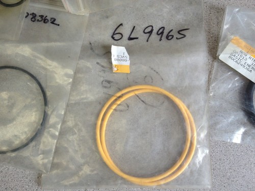 Lot 10 pieces Genuine OEM Caterpillar CAT Gasket Seal O-Rings ASSORTED - LOOK! - Picture 7 of 8