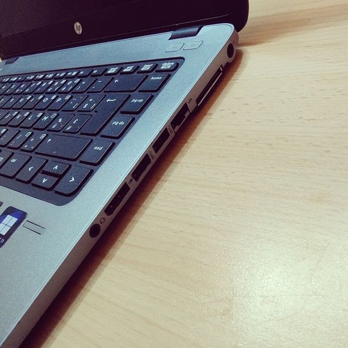 pc portable HP helitbook 840 , intel i5, 8gb , ssd + hdd (pc revisé) - Photo 9/10