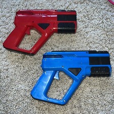 4J Sharper Image Laser Tag 2017 Set 2 Guns, No Targets Red, Blue Tested Work