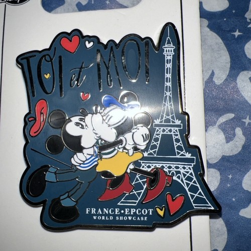 Disney Epcot World Showcase Mickey Minnie France Kissing Pin New - Picture 3 of 7