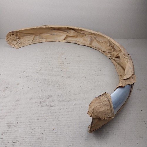 Triumph Alloy Rear Fender Mudguard TR5 Rigid NOS, 82-2998 F2998 82-3064 F3064 - Picture 5 of 7