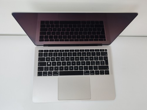 APPLE MACBOOK AIR 2018 RETINA 13,3" INTEL CORE i5-8210Y 8GB RAM 128GB SSD - Bild 3 von 10